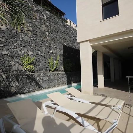 別荘 House Caldera Del Rey *